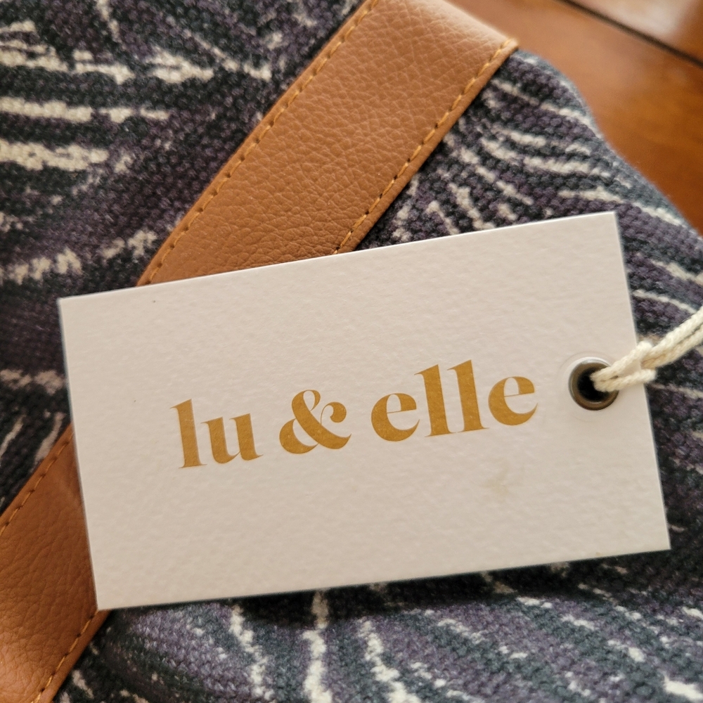 Lu & Elle Patterned Backpack - Picture 4 of 9